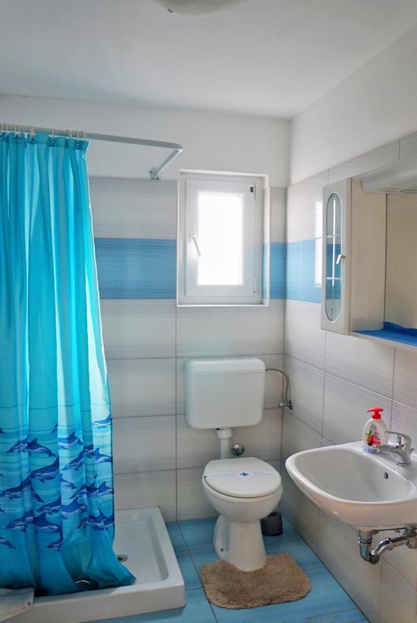 Apartmani Vesna Замбратия Екстериор снимка